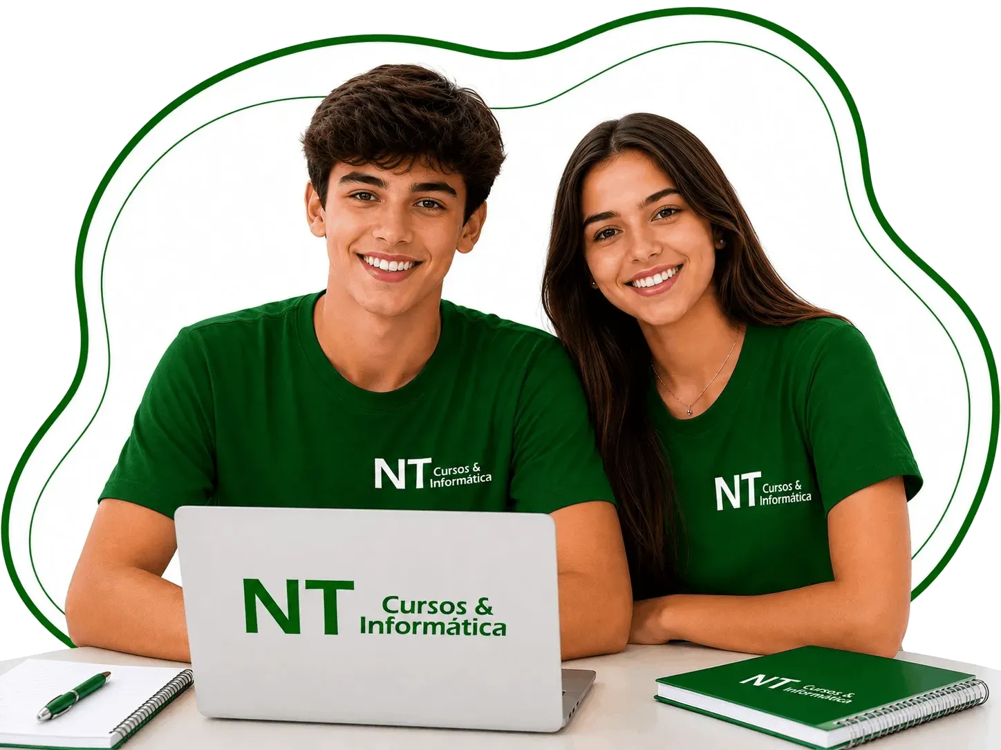 Professor Jonas dando aula prática na NT Cursos